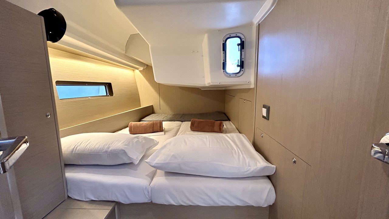 Photo #19 - Oceanis 40.1 (Valkyrie) en Corfou - 36448