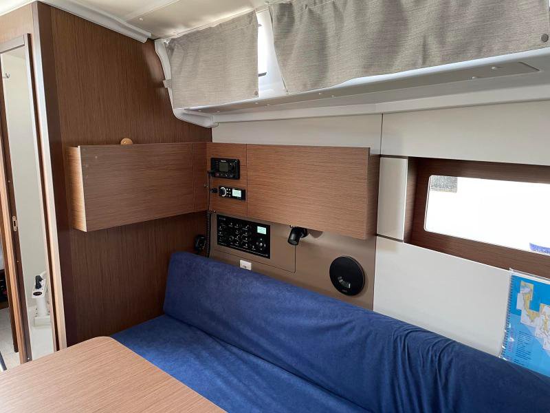 Photo #11 - Oceanis 38.1 (Gwada) en Pula - 36456
