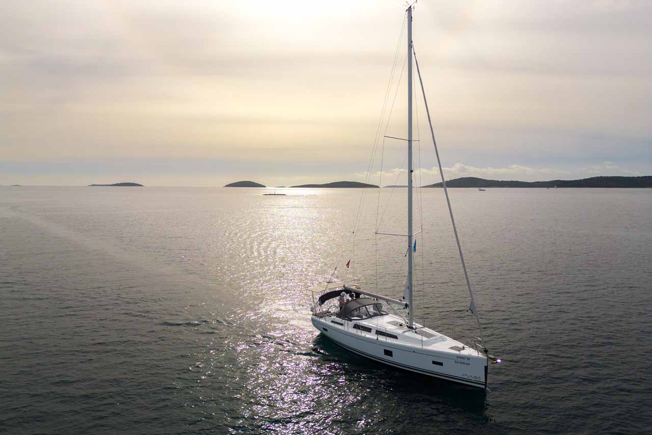 Photo #8 - Hanse 388 (Daydream) in Sibenik - 36457