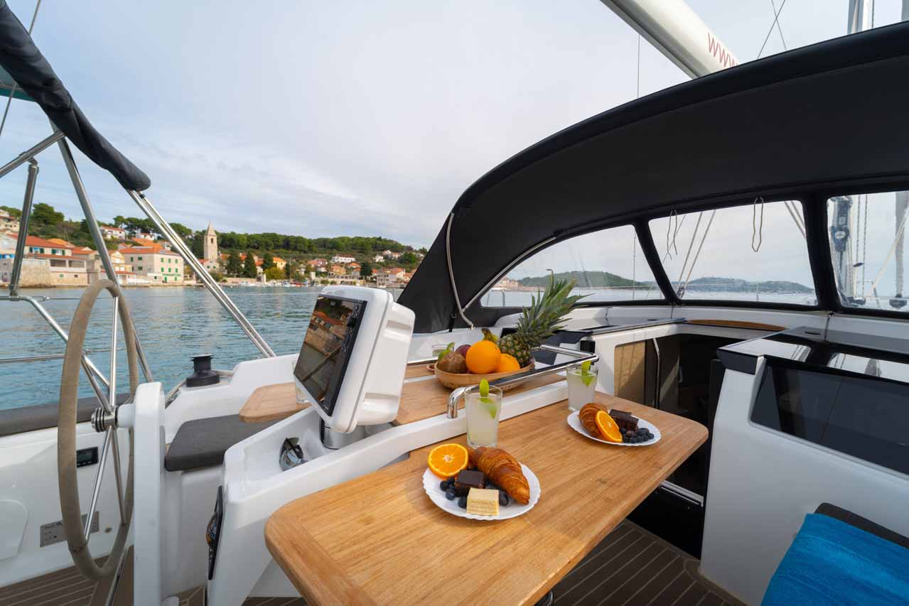 Photo #14 - Hanse 388 (Daydream) in Sibenik - 36457