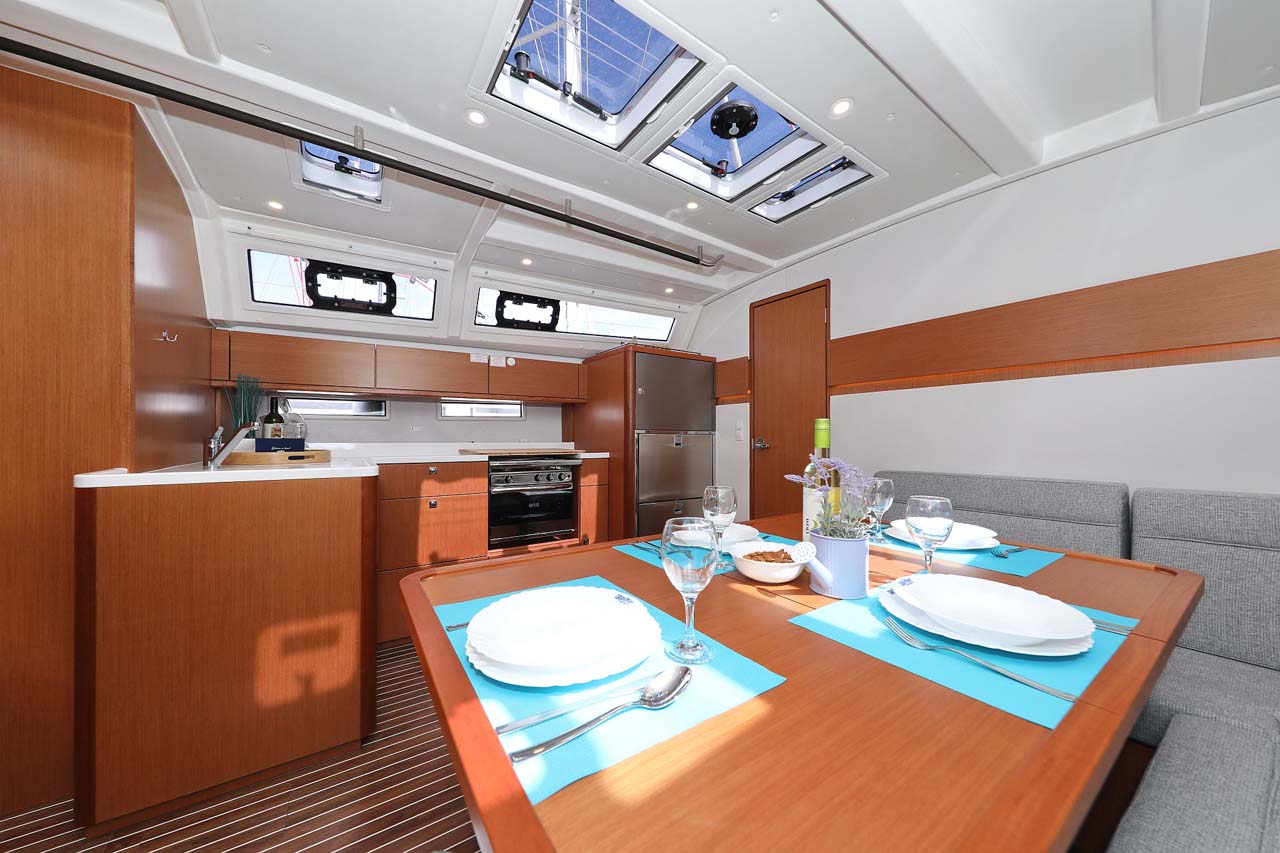 Photo #16 - Bavaria Cruiser 46 Style - 4 cab. (Cala Mawa) in Trogir - 36466