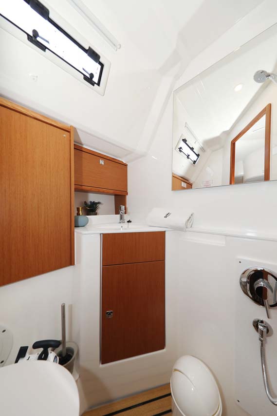 Photo #35 - Bavaria Cruiser 46 Style - 4 cab. (Cala Mawa) in Trogir - 36466