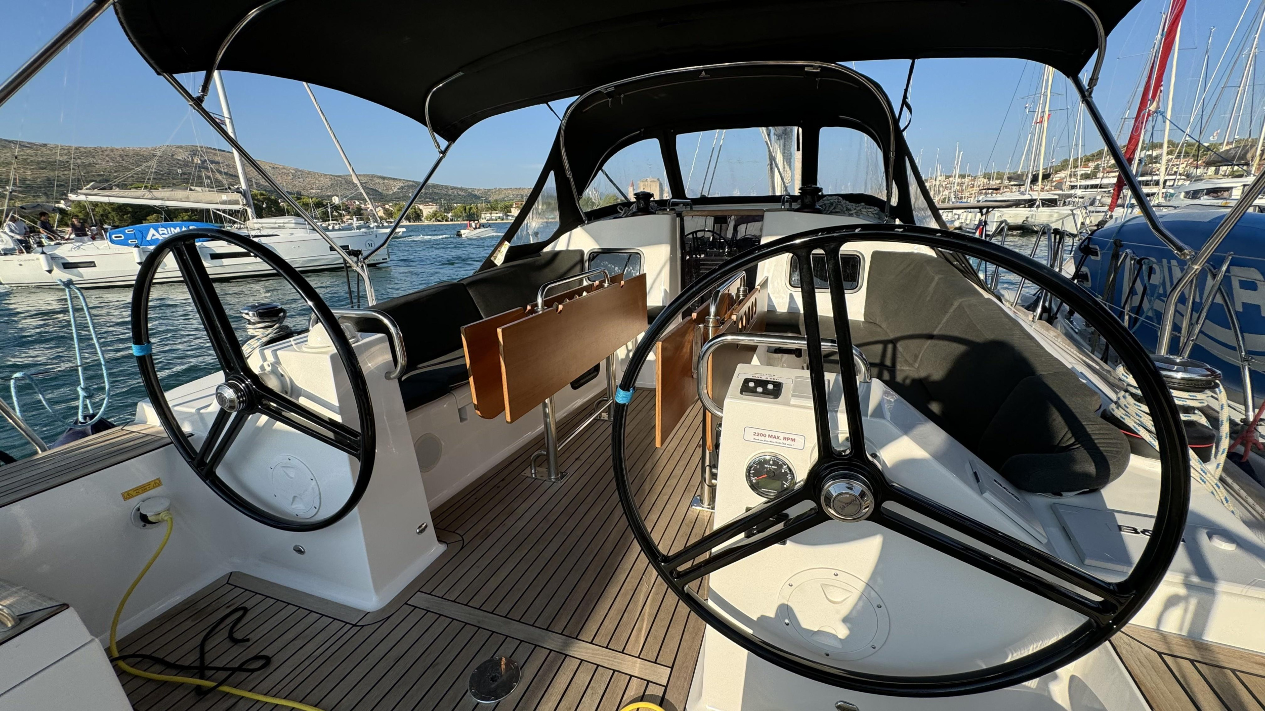 Photo #19 - Elan Impression 45.1 (Ziggy) en Trogir - 36487