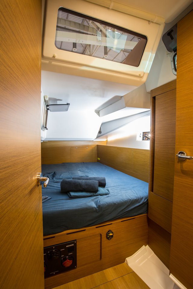 Photo #15 - Sun Odyssey 490 - 4 + 1 cab. (Wanderlust) in Athens - 36505