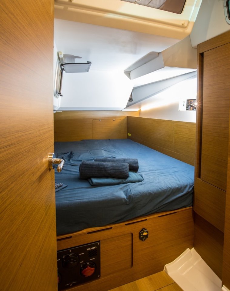 Photo #16 - Sun Odyssey 490 - 4 + 1 cab. (Wanderlust) in Athens - 36505