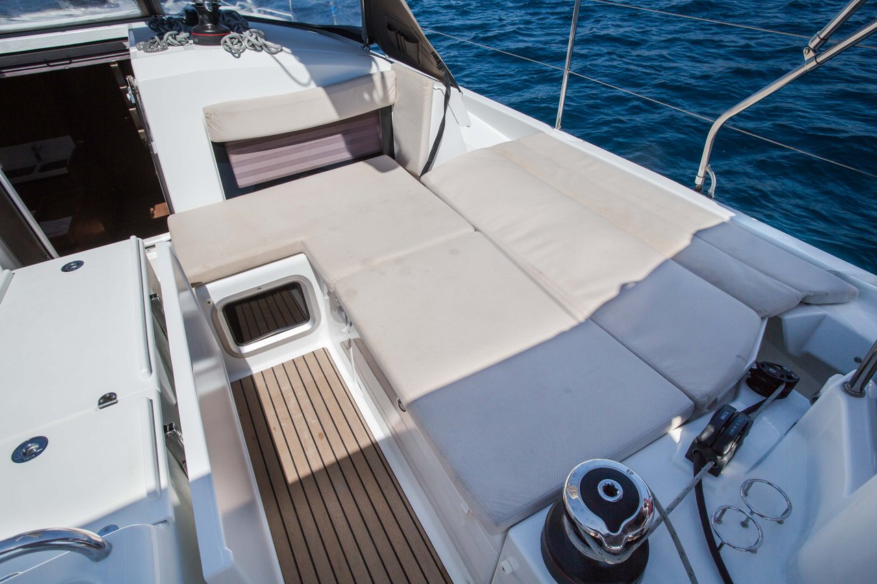 Photo #12 - Sun Odyssey 440 (Ocean Song) in Athen - 36507