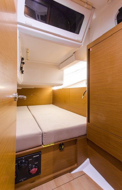 Photo #24 - Sun Odyssey 440 (Ocean Song) in Athen - 36507