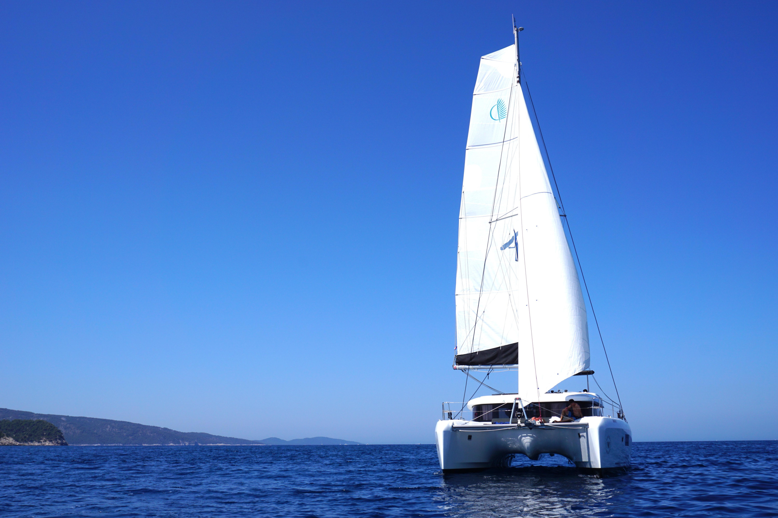 Photo #3 - Lagoon 42 - 4 + 2 cab. (Amfitrite) in Trogir - 36508