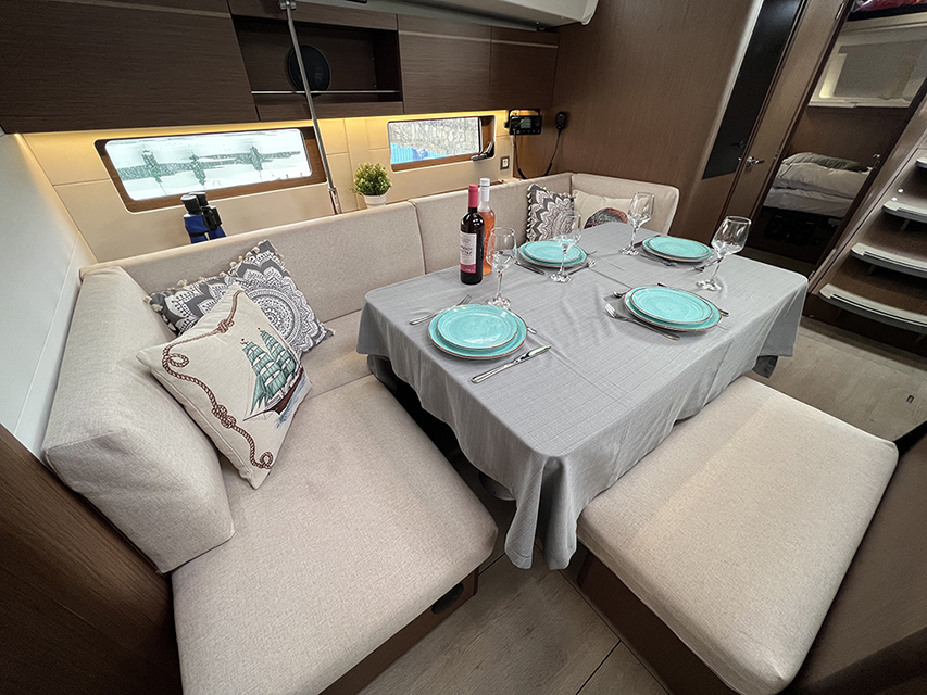 Photo #11 - Oceanis 46.1 (Dream) en Athènes - 36517