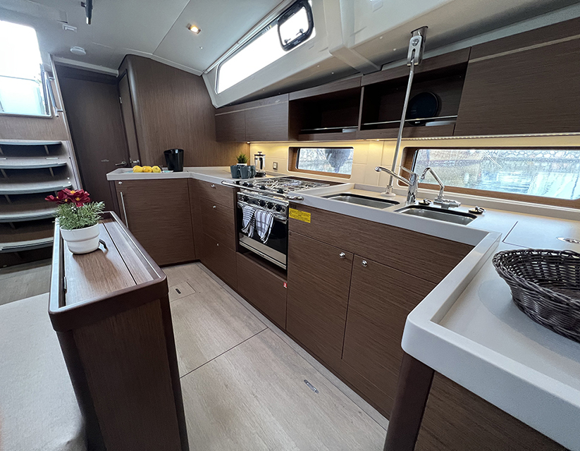 Photo #15 - Oceanis 46.1 (Dream) en Athènes - 36517