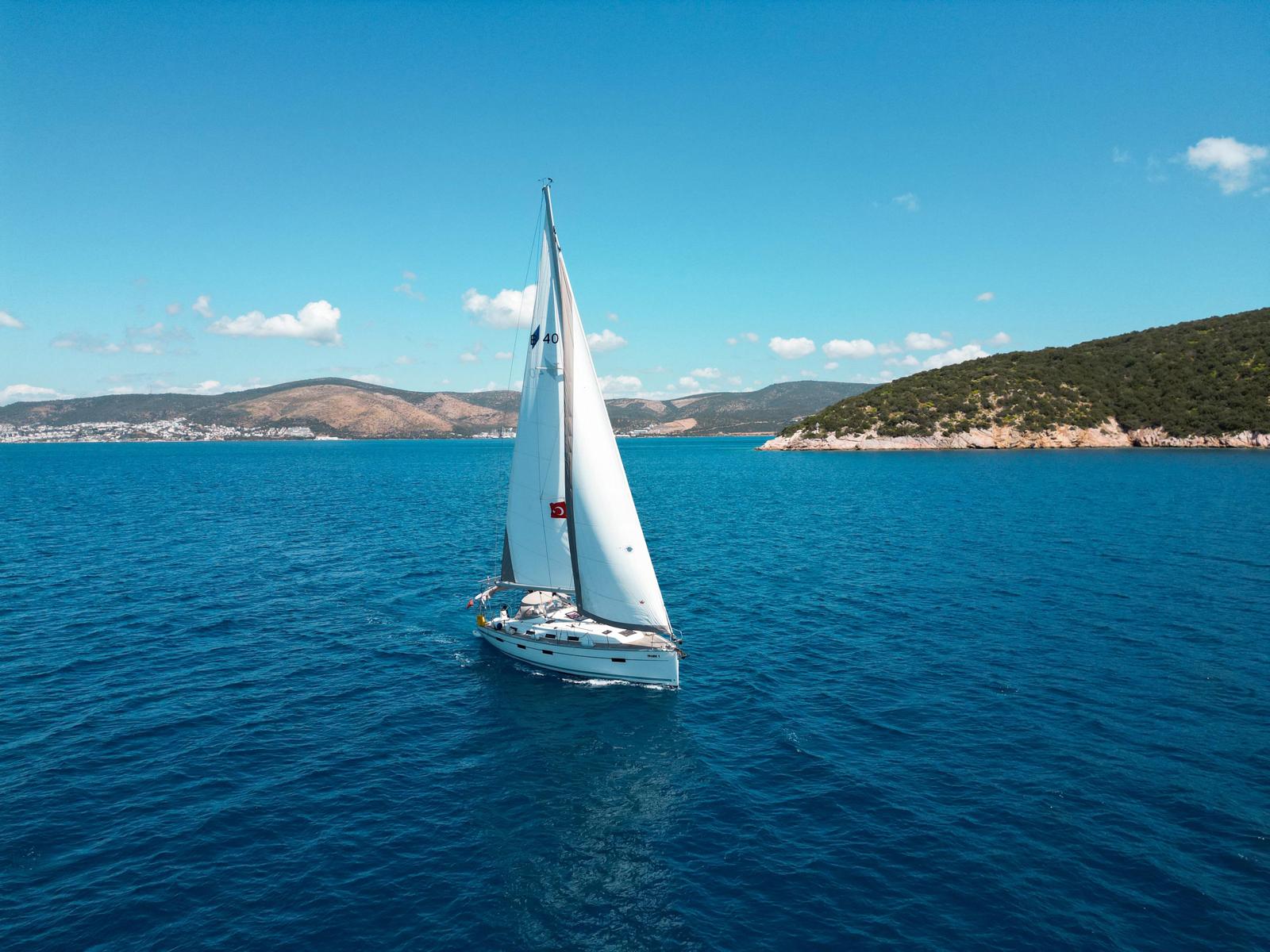 Photo #3 - Bavaria Cruiser 40 (Spark 1) in Bodrum - 36523