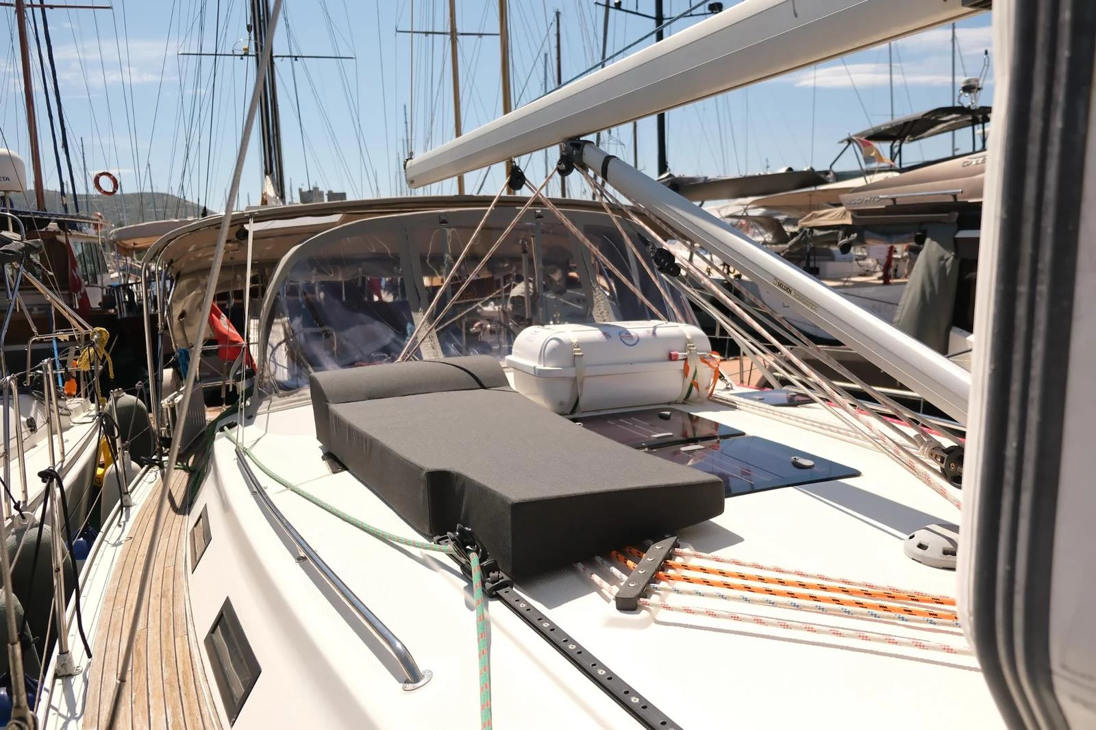 Bavaria Cruiser 40 (Spark 1)  - 8