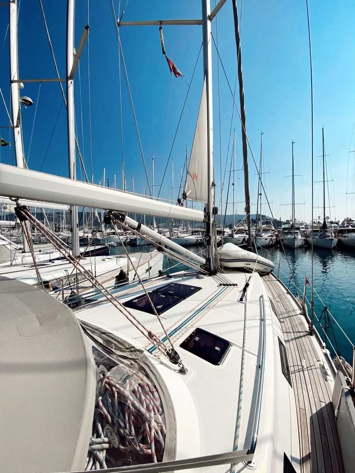 Bavaria Cruiser 40 (Spark 1)  - 9