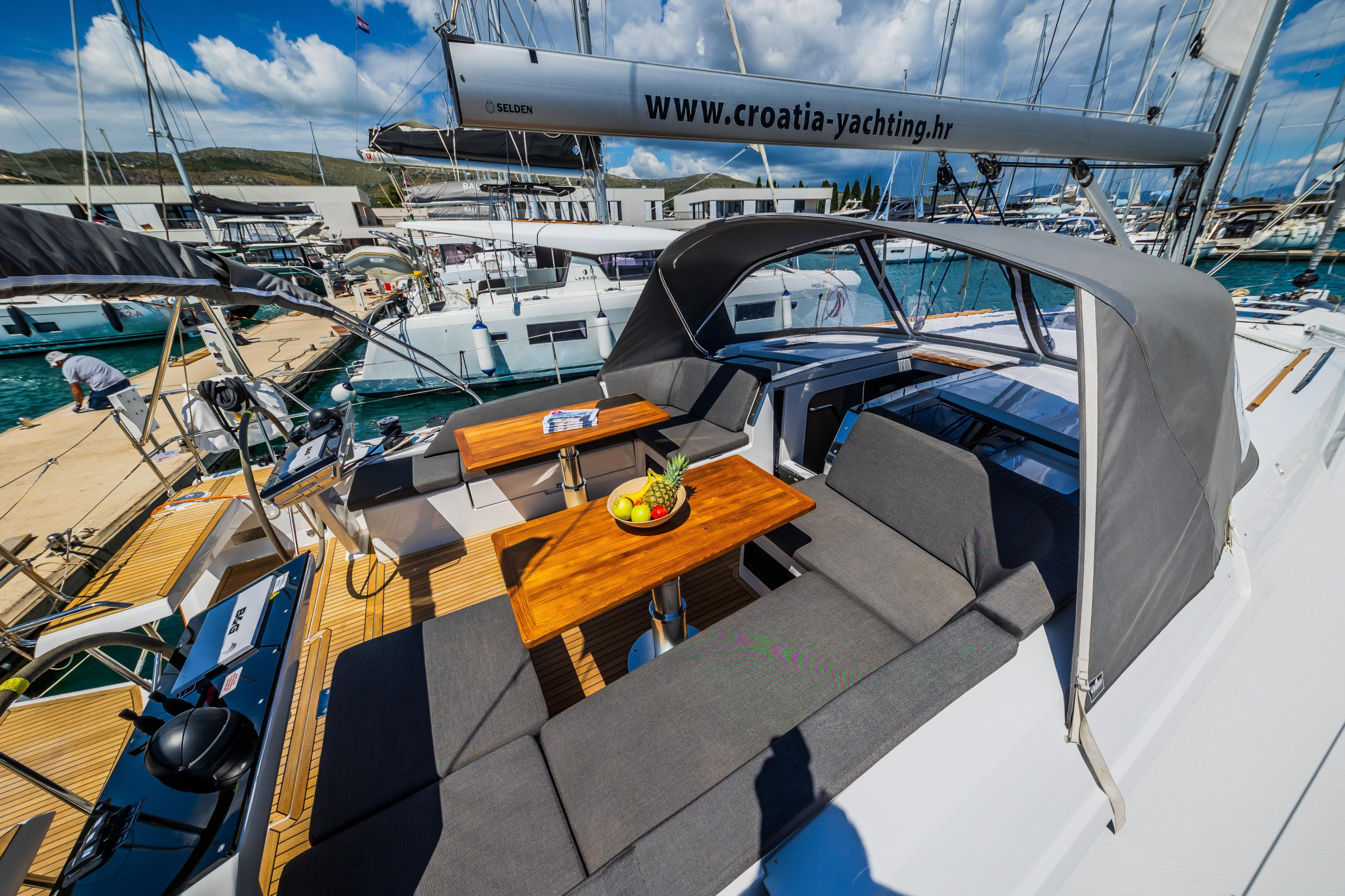 Photo #28 - Hanse 460 - 4 cab. (Ilonka - OW) in Trogir - 36541