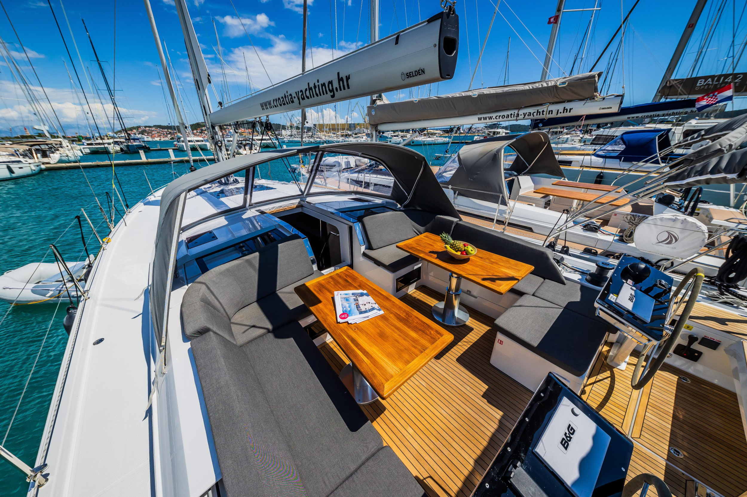 Photo #29 - Hanse 460 - 4 cab. (Ilonka - OW) in Trogir - 36541