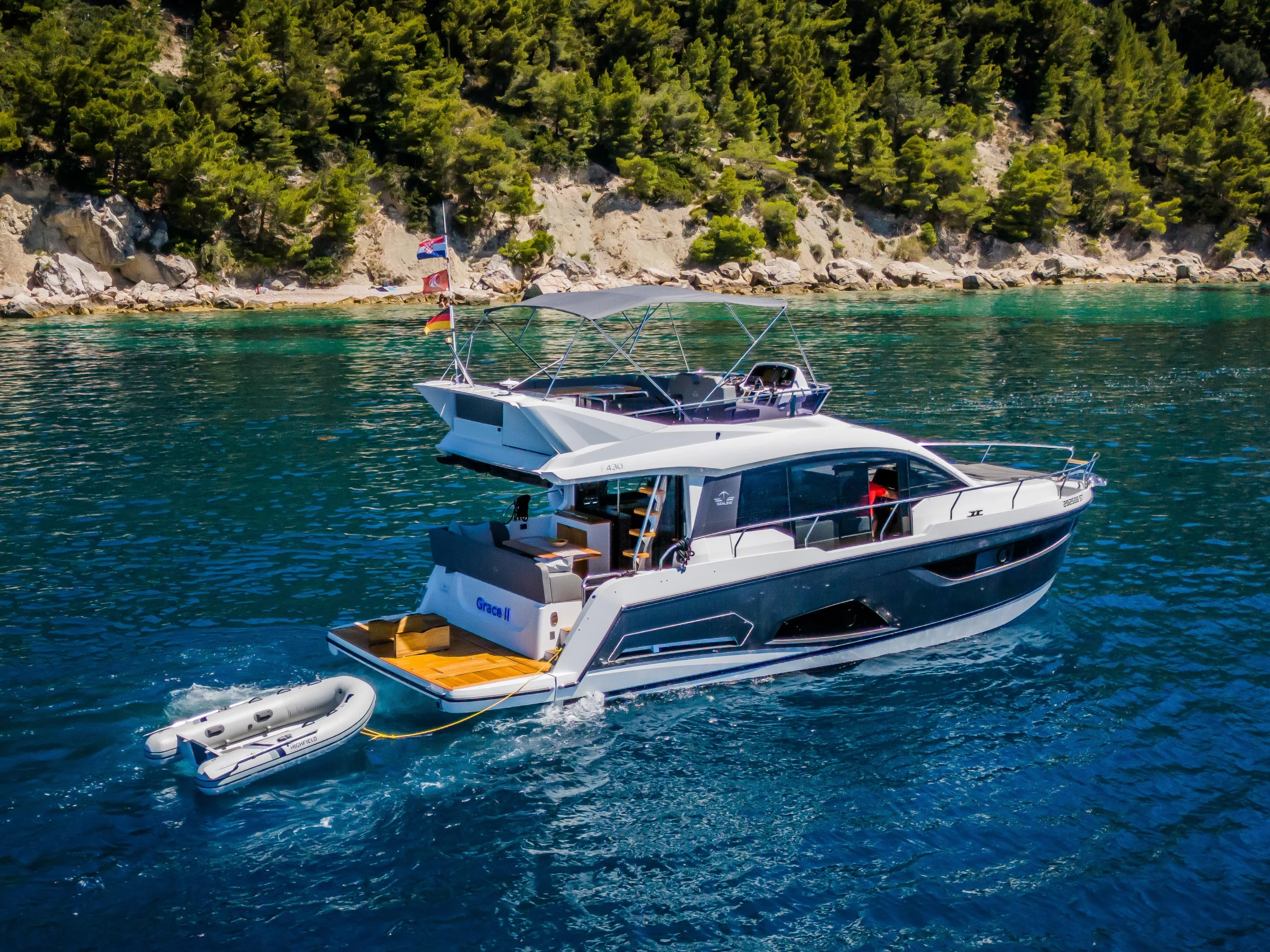 Sealine F430 (Grace II)  - 4