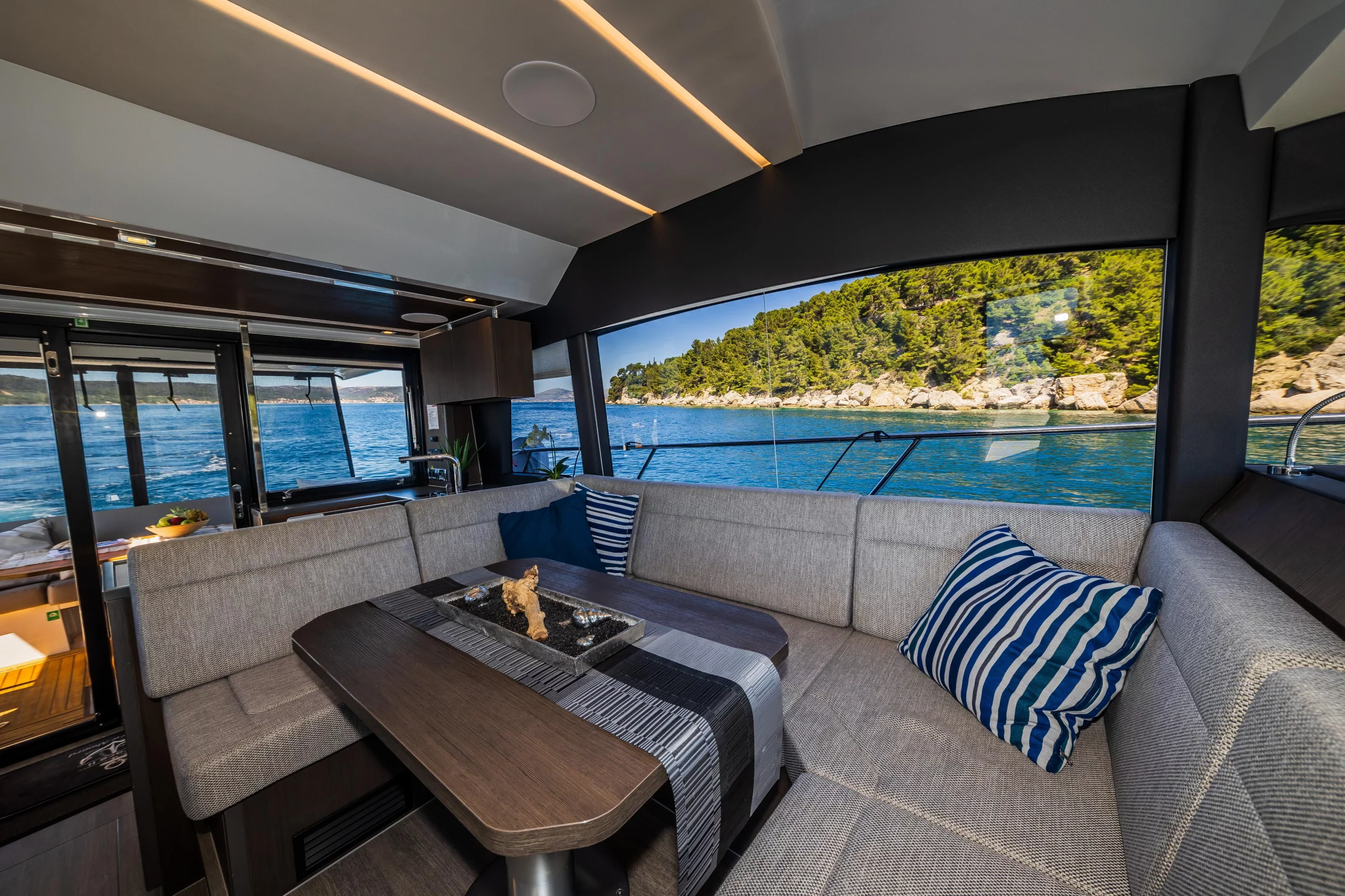Sealine F430 (Grace II)  - 19