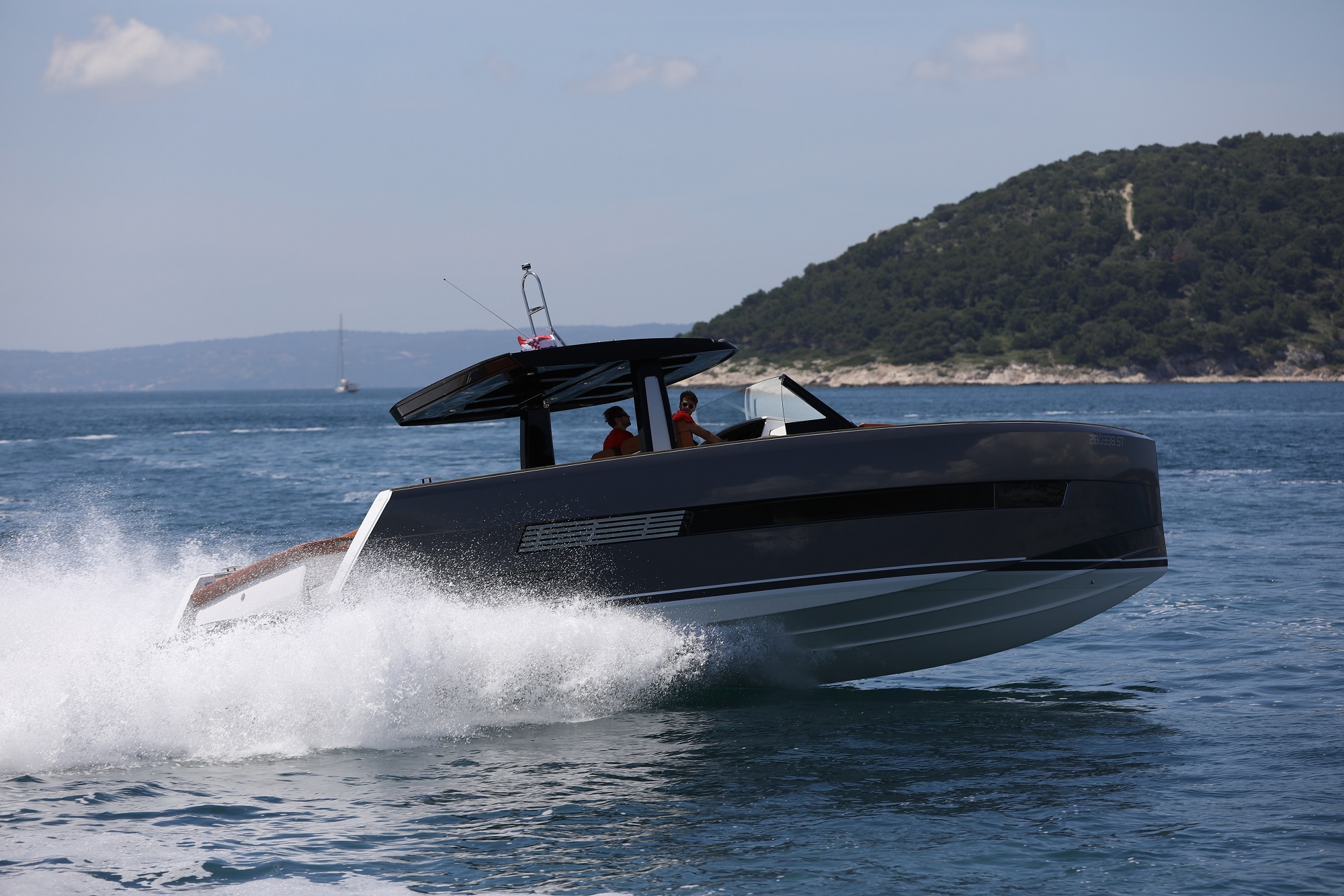 Photo #8 - Fjord 44 Open (No Name) in Kastela - 36547