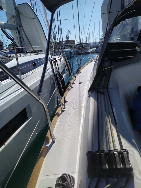 Photo #6 - Sun Odyssey 349 (True elli) in Trogir - 36553