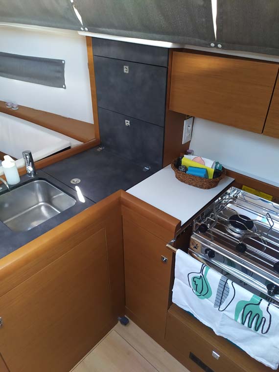 Photo #8 - Sun Odyssey 349 (True elli) in Trogir - 36553