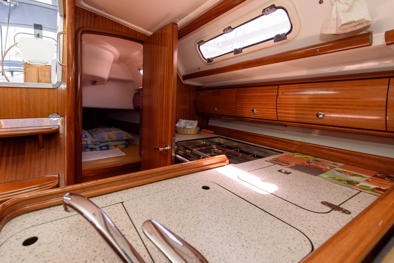 Photo #7 - Bavaria 36 (Ema) en Trogir - 36521