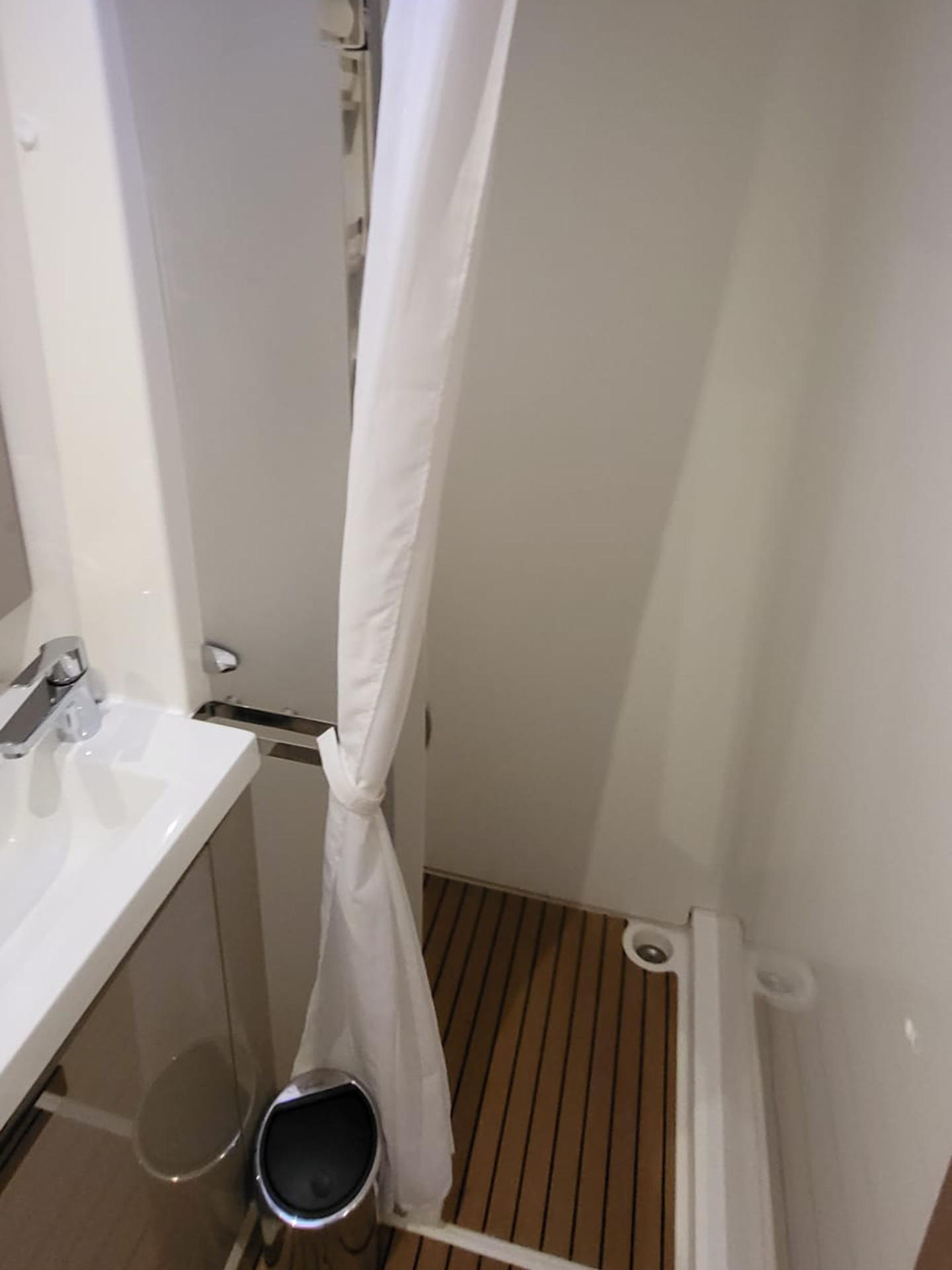 Photo #25 - Fountaine Pajot Elba 45 - 3 cab. (Balu) en Biograd - 36564