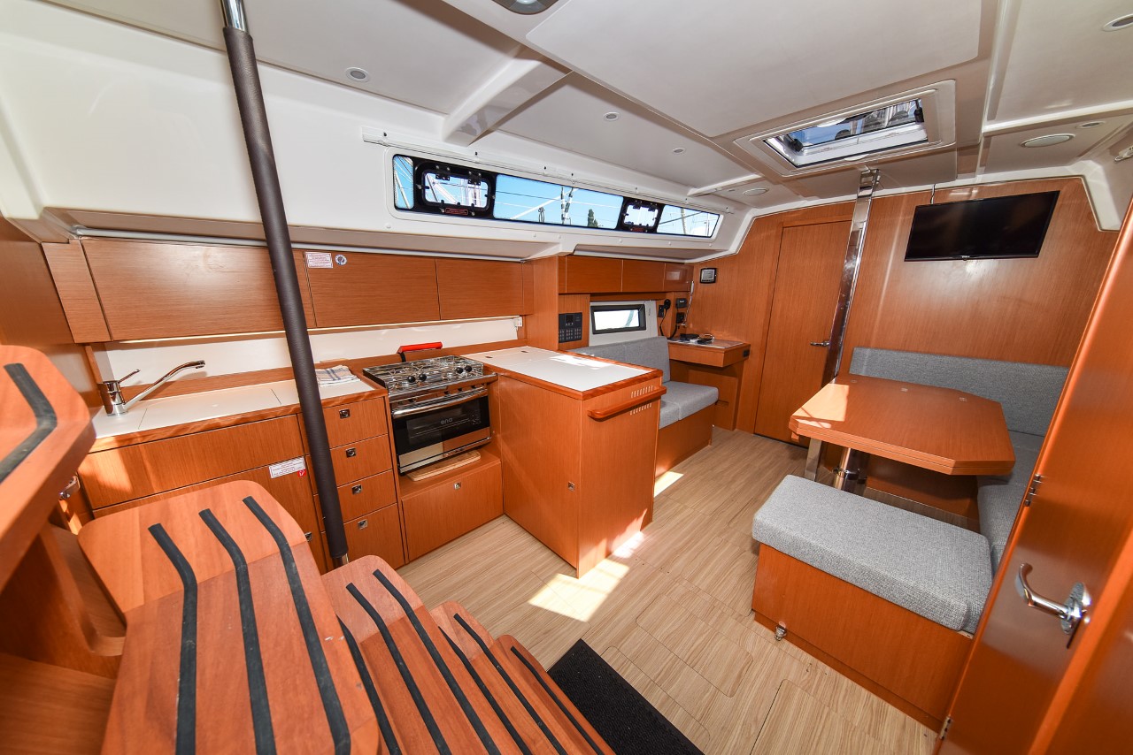 Photo #15 - Bavaria C38 (Sea Cloud) in Zara - 36608