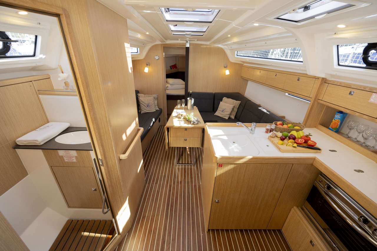 Photo #30 - Bavaria Cruiser 37 Style (Fortunata) in Zadar - 36622