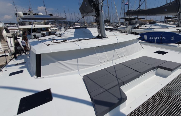 Photo #6 - Fountaine Pajot Astrea 42 - 4 + 1 cab. (Crazy Diamond) in Trogir - 36635