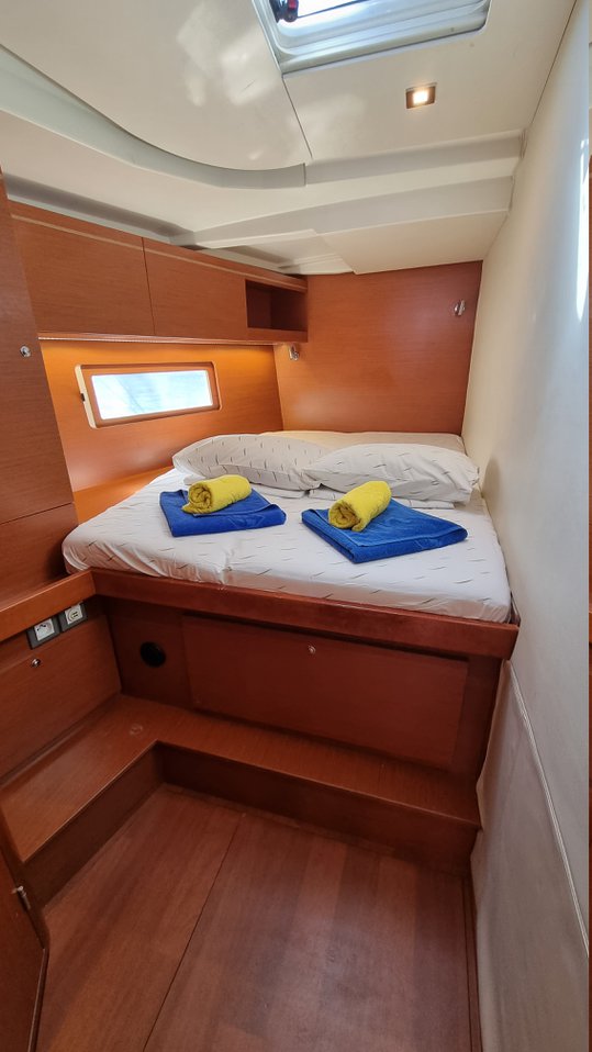 Photo #25 - Oceanis 51.1 - 5 + 1 cab. (South Point) in Trogir - 36638