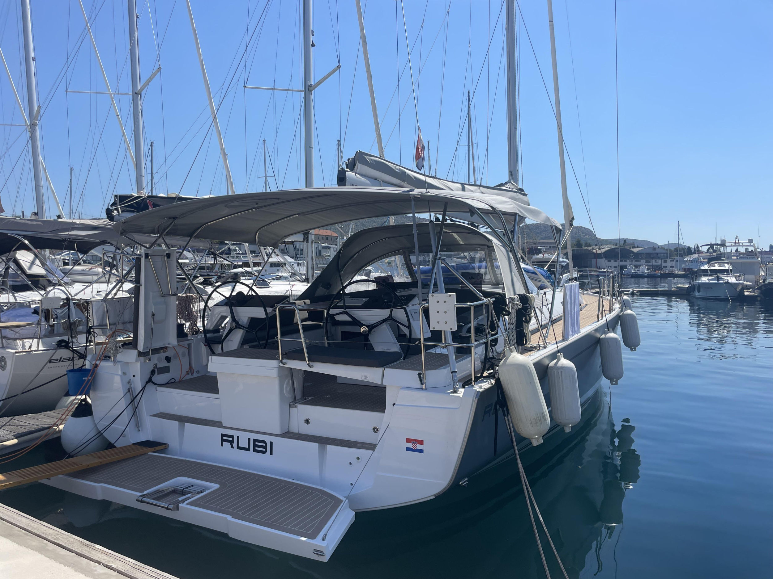 Photo #3 - Hanse 460 - 4 cab. (Rubi) in Sibenik - 36645