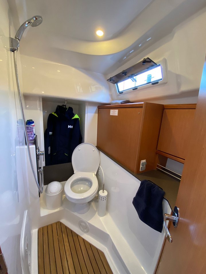 Photo #13 - Bavaria Cruiser 34 - 2 cab. (Luna 2) in Fethiye - 36650