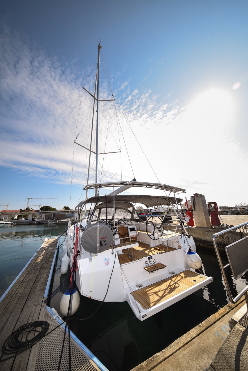 Photo #13 - Bavaria C42 (Dna) en Zadar - 36665