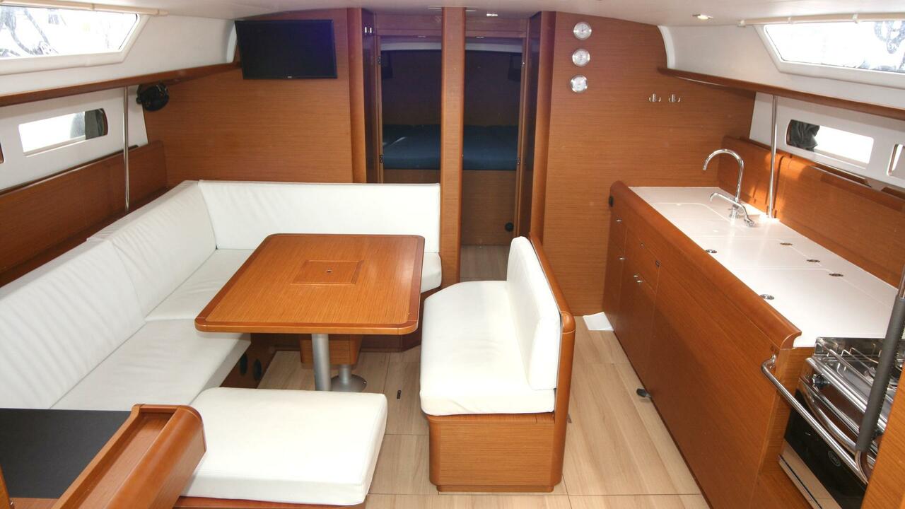 Photo #10 - Sun Odyssey 479 - 4 cab. (Horizon) in rogoznica - 36667