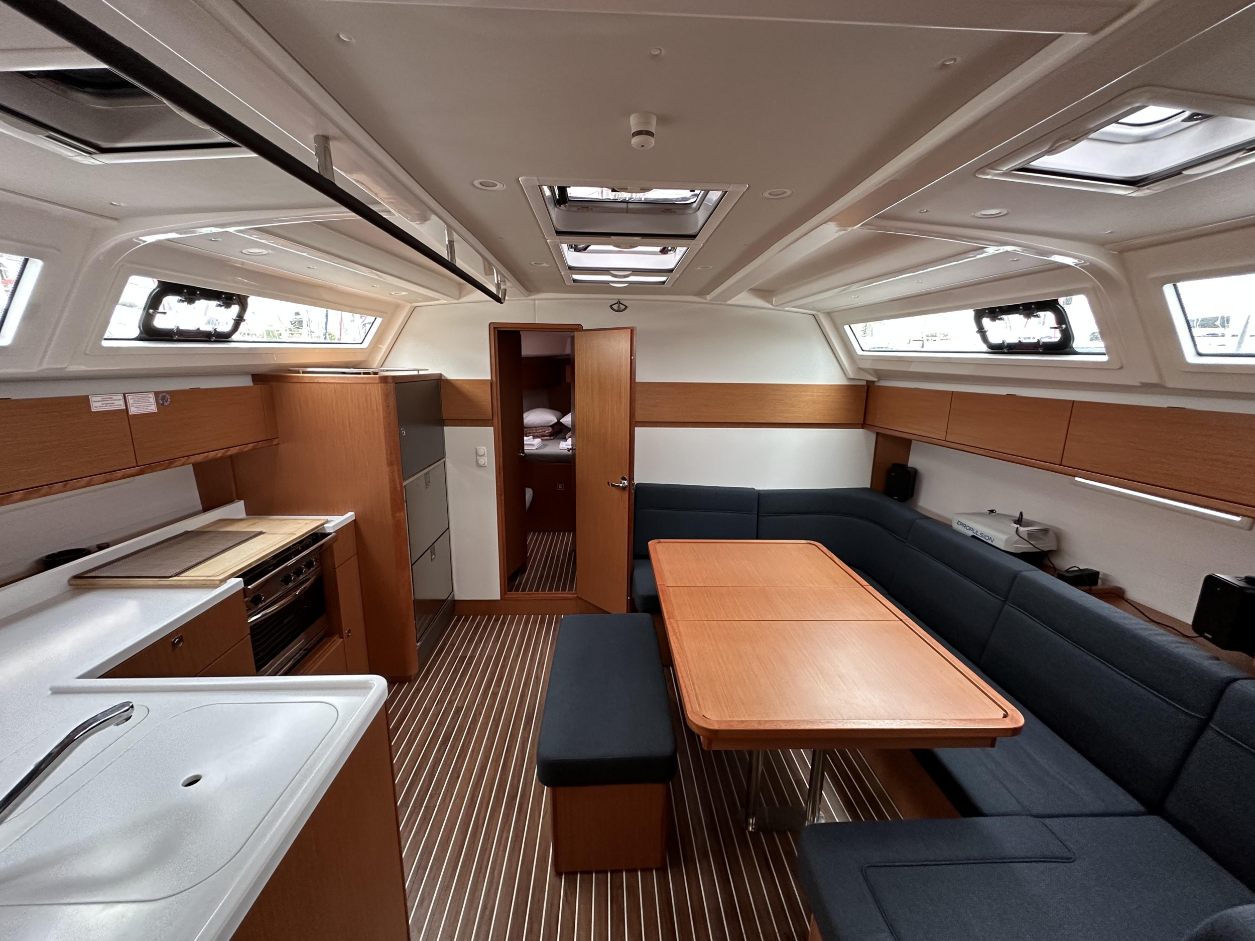 Photo #4 - Bavaria Cruiser 46 Style - 4 cab. (Semeli) en Kos - 36675