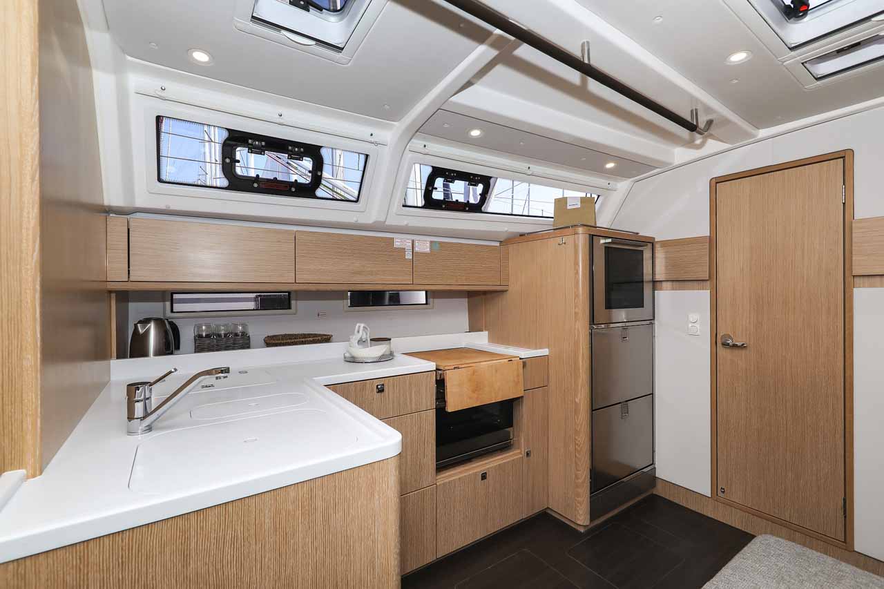 Photo #9 - Bavaria Cruiser 46 Style - 4 cab. (Studio 963) in Biograd - 36681