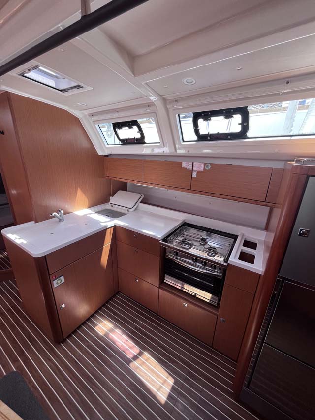 Photo #7 - Bavaria Cruiser 46 Style - 4 cab. (Tesorino) in Pula - 36686