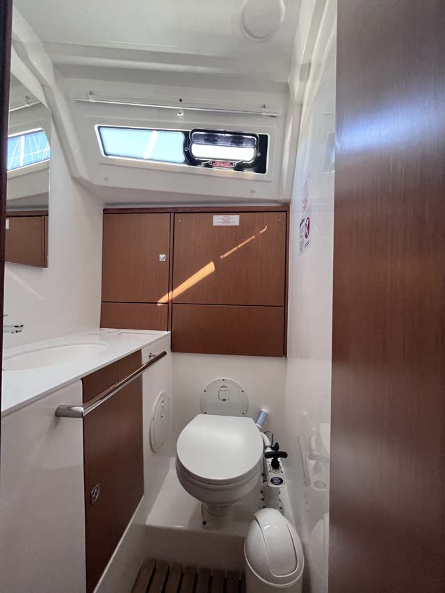 Photo #16 - Bavaria Cruiser 46 Style - 4 cab. (Tesorino) in Pula - 36686