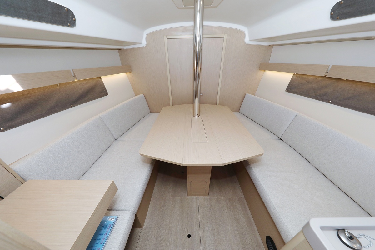 Photo #12 - Oceanis 34.1 - 3 cab. (Rooster) en Pirovac - 36700