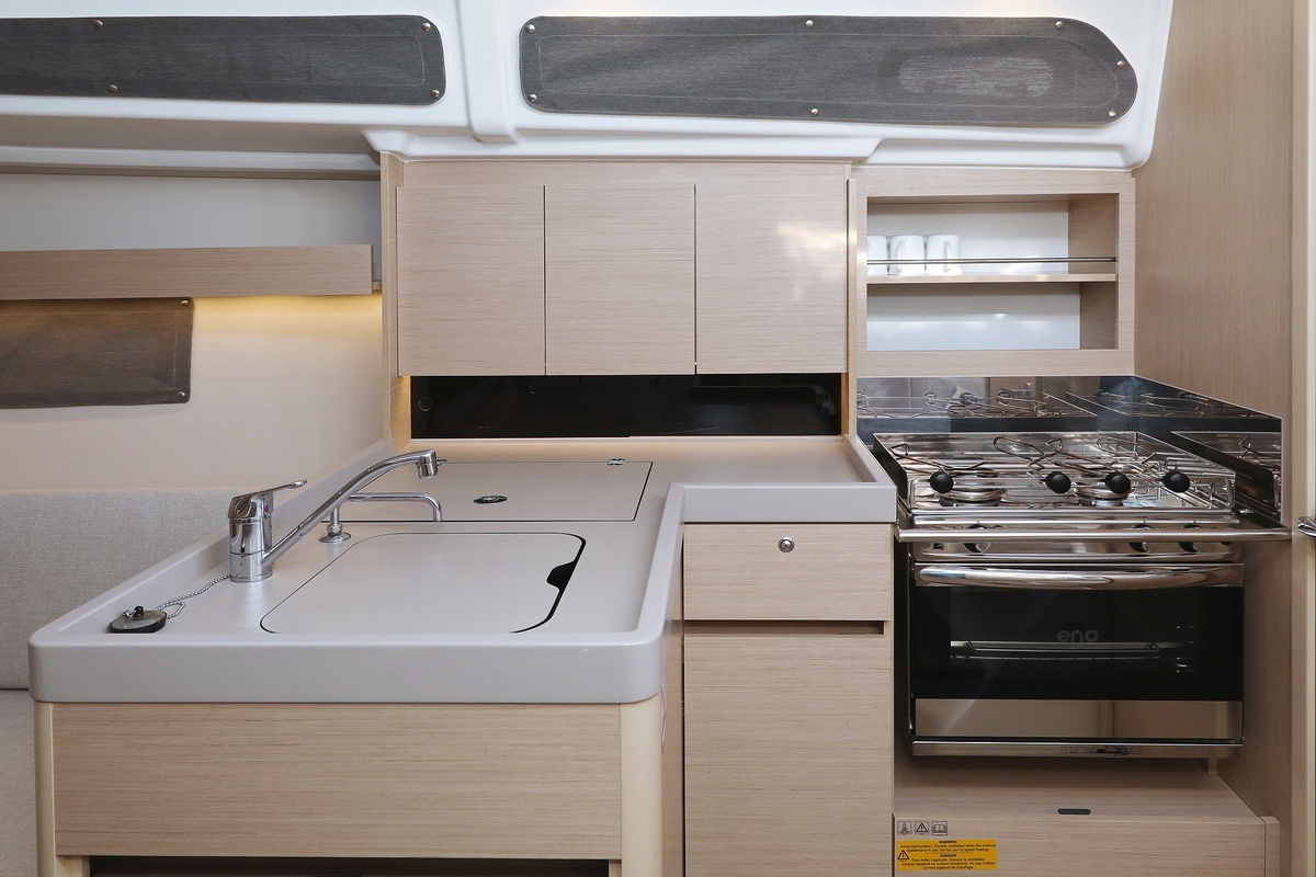 Photo #15 - Oceanis 34.1 - 3 cab. (Rooster) en Pirovac - 36700