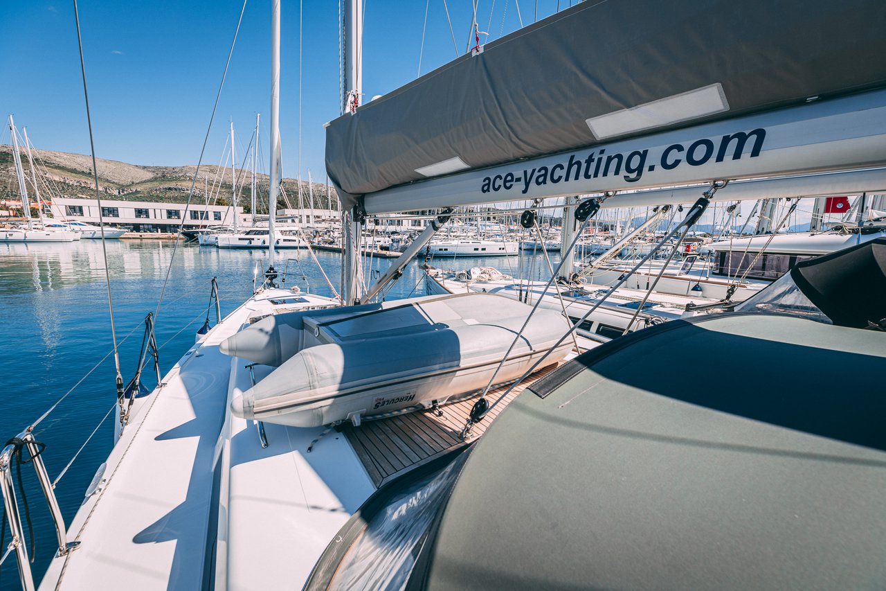 Photo #8 - Hanse 418 - 3 cab. (Aloisia) in Trogir - 36731