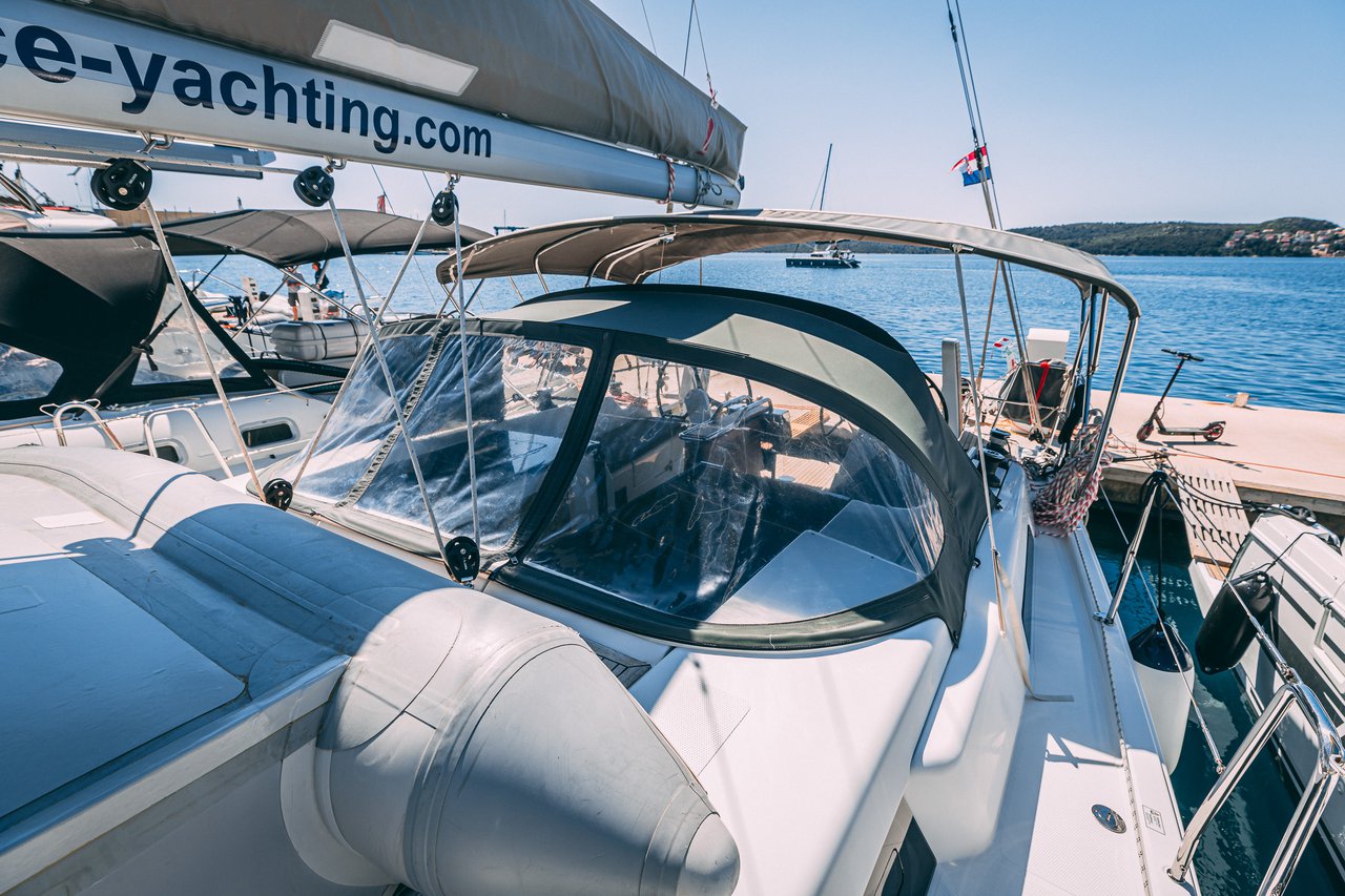 Photo #9 - Hanse 418 - 3 cab. (Aloisia) in Trogir - 36731