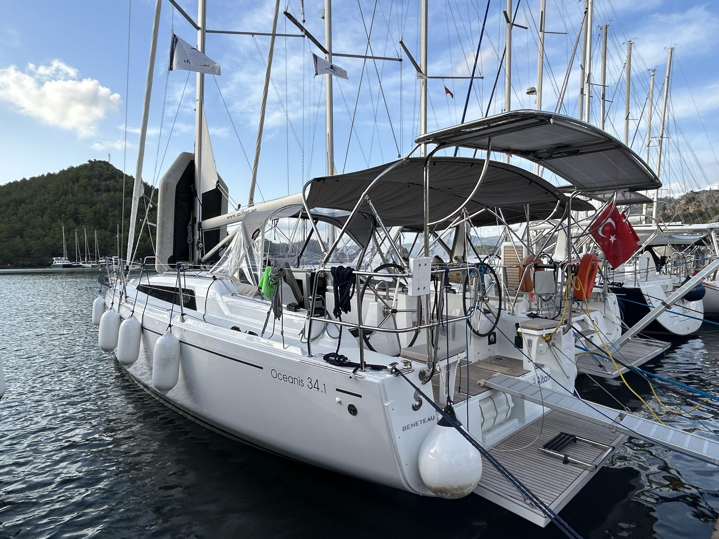 Photo #4 - Oceanis 34.1 - 3 cab. (Sail Altair) in Orhaniye - 36743
