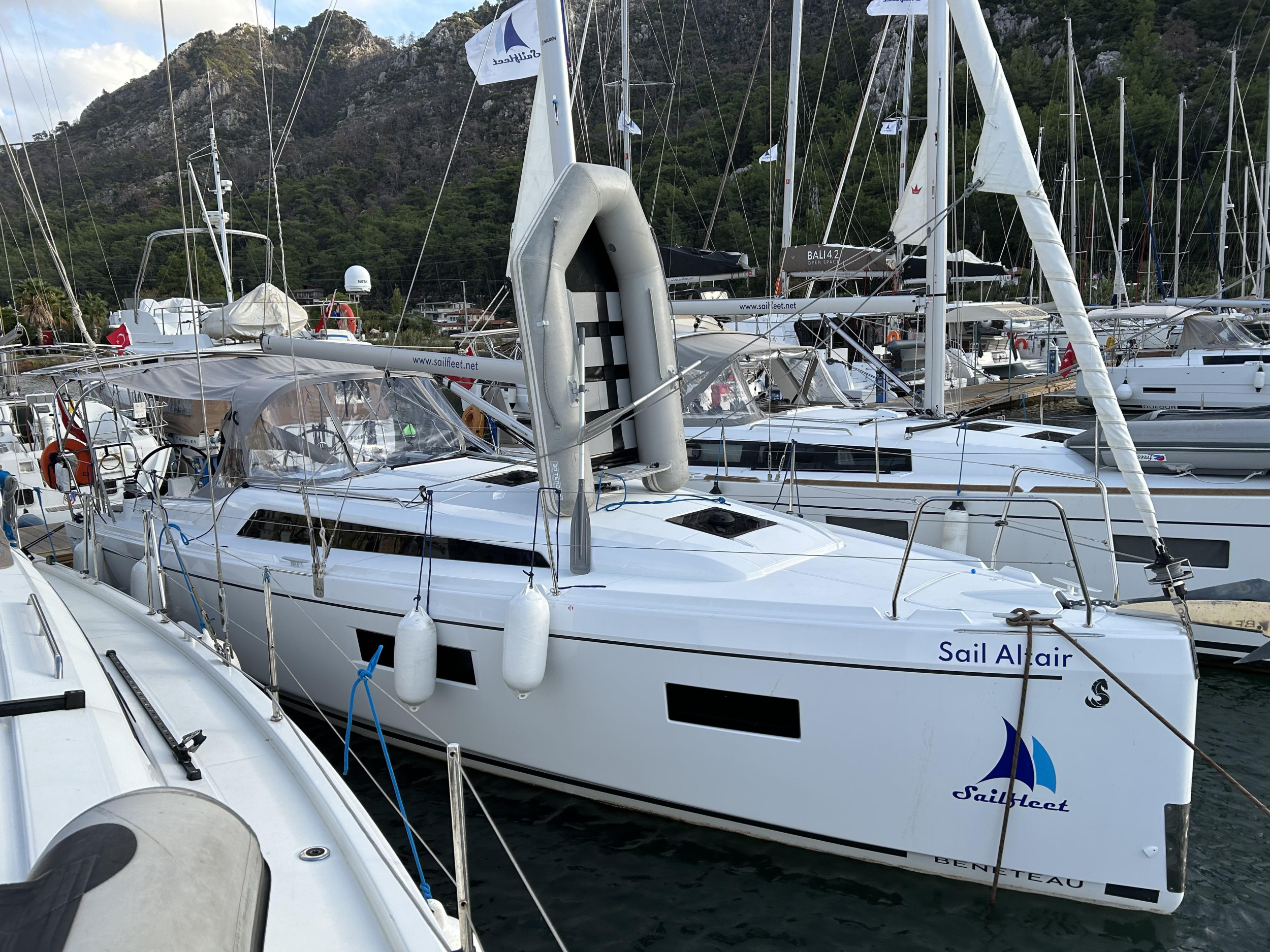 Photo #5 - Oceanis 34.1 - 3 cab. (Sail Altair) in Orhaniye - 36743