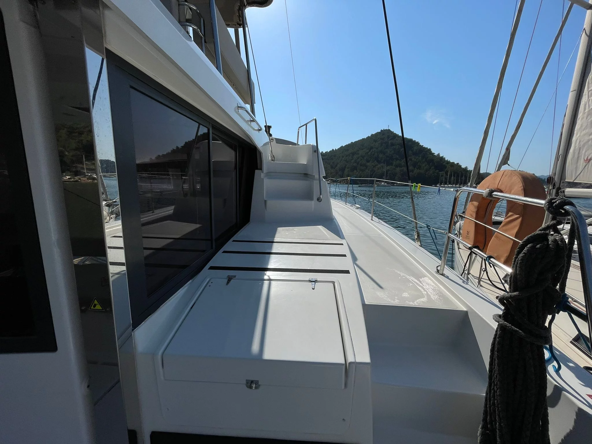 Bali 4.6 - 5 + 1 cab. (Sail Aquarius)  - 5