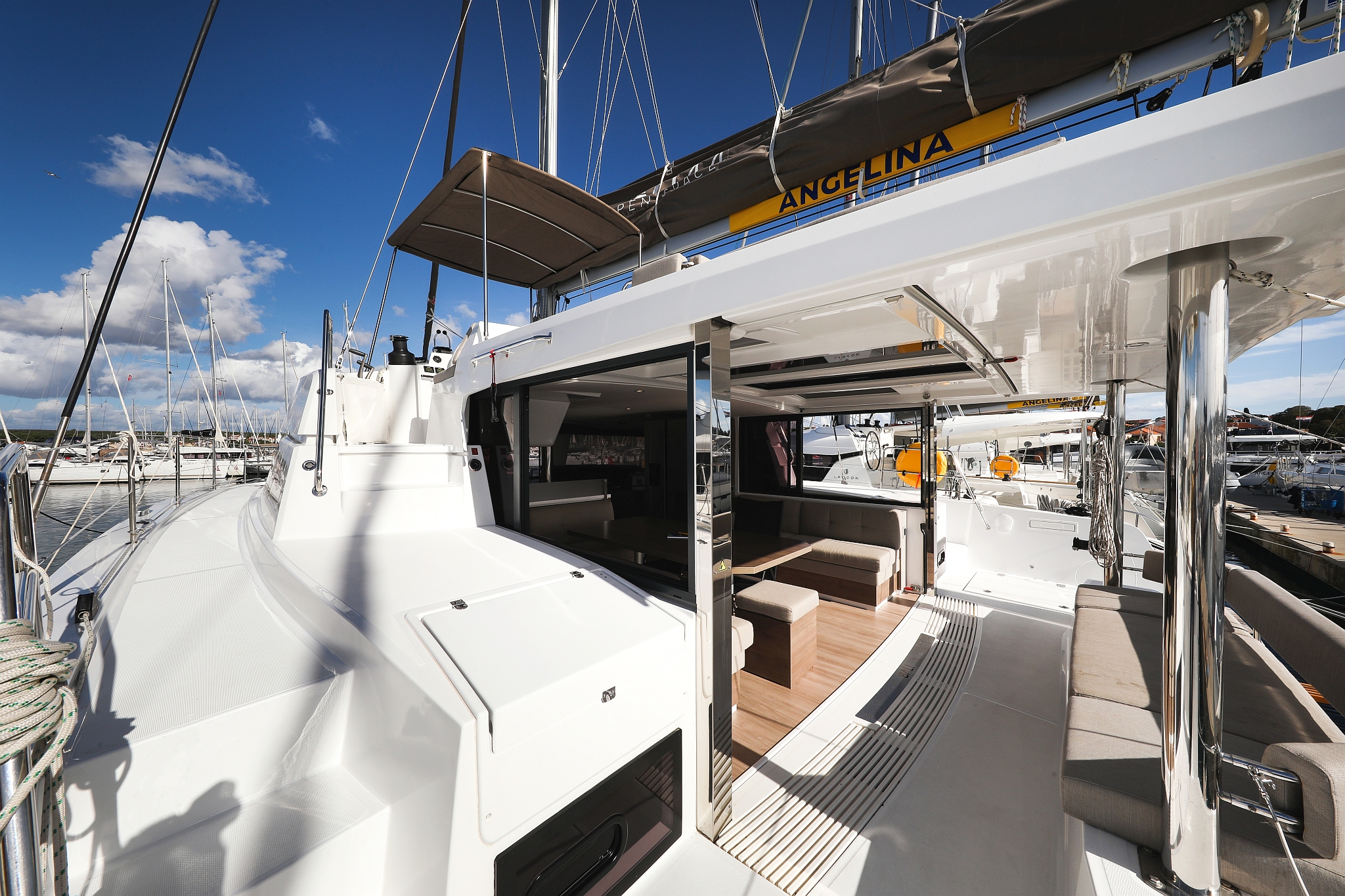 Photo #34 - Bali 4.4 - 4 + 2 cab. (Calypso) en Biograd - 36747