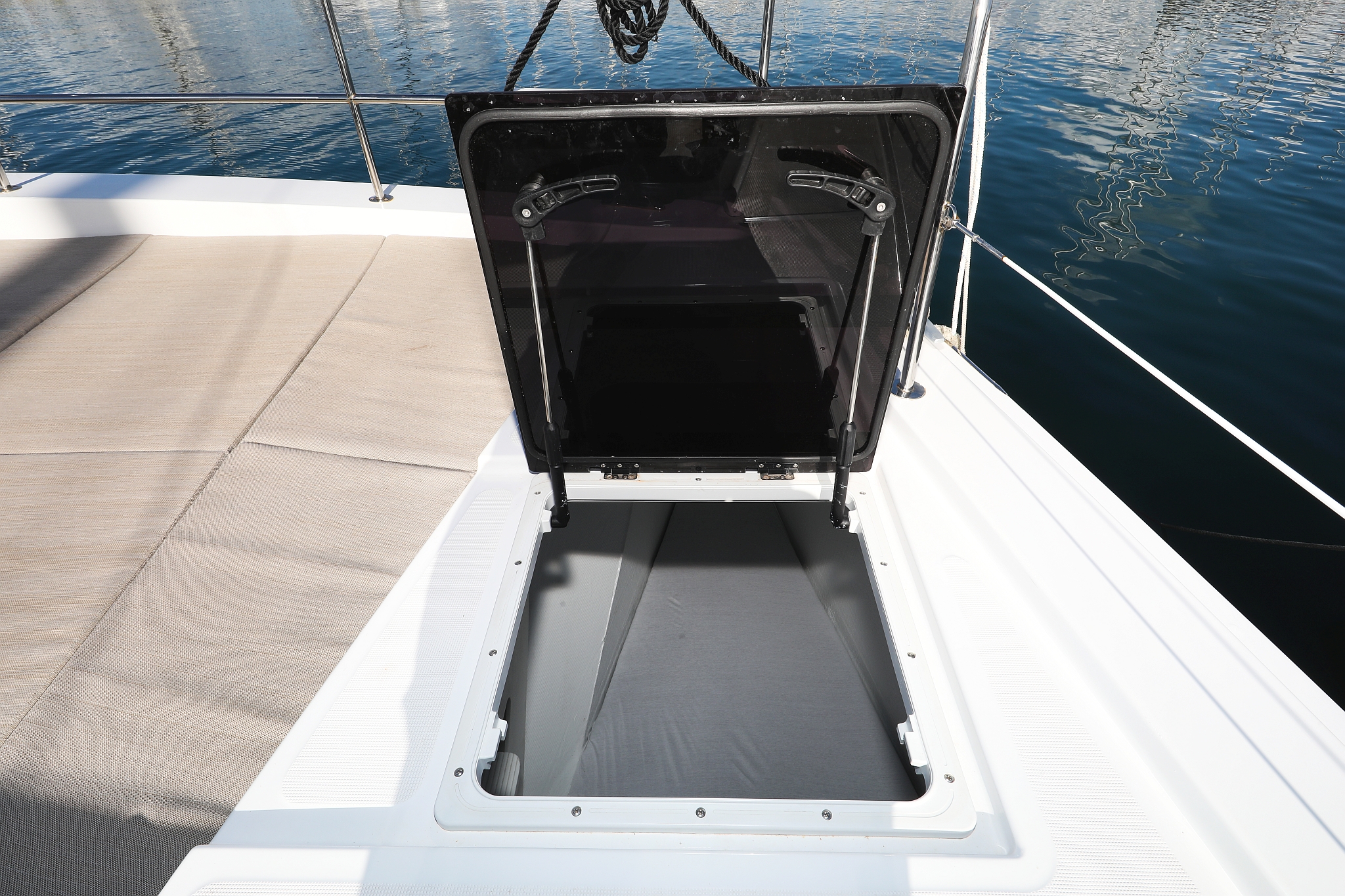 Photo #26 - Bali 4.4 - 4 + 2 cab. (Calypso) en Biograd - 36747