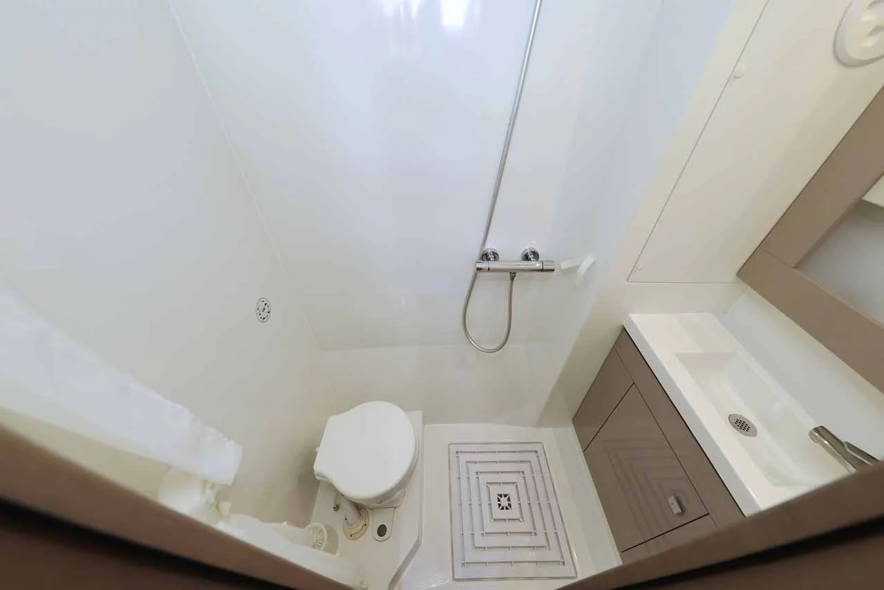 Fountaine Pajot Tanna 47 - 5 + 1 cab. (Maya I)  - 33