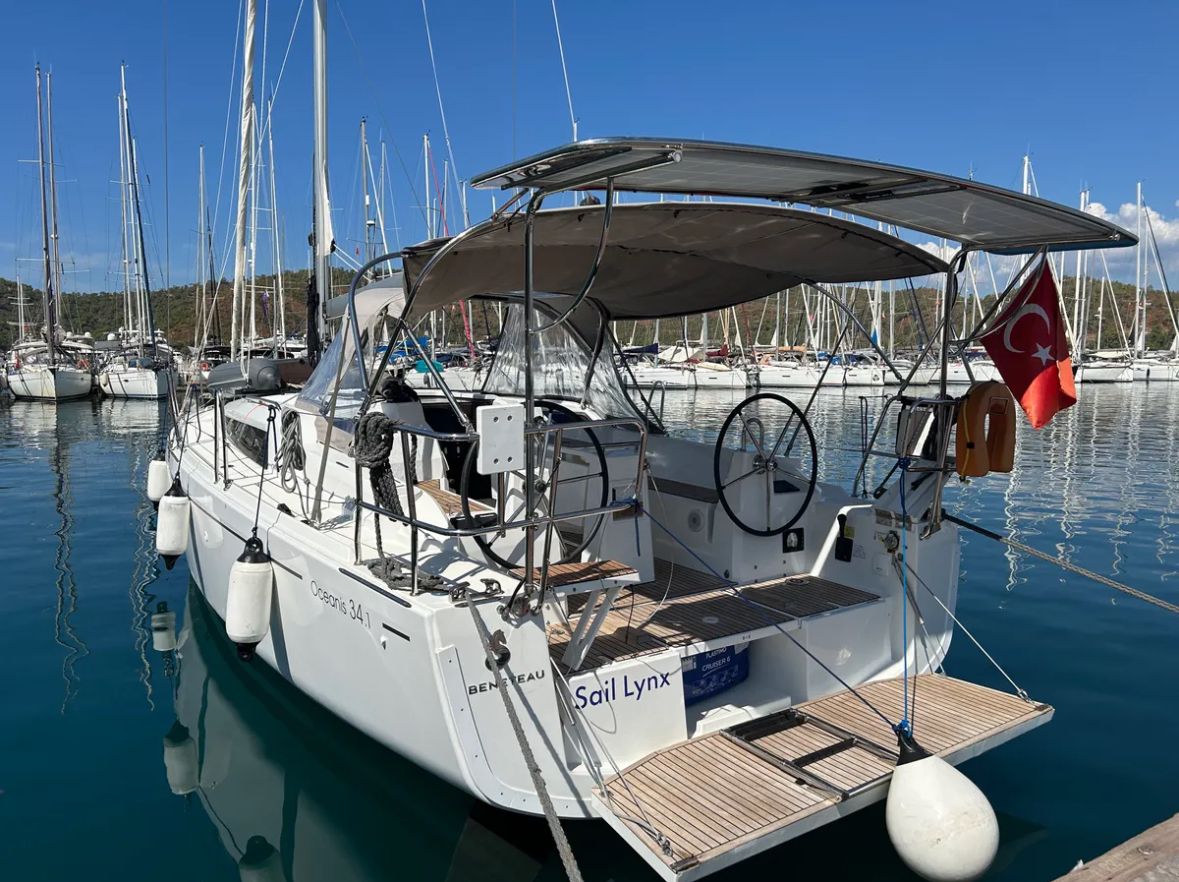 Photo #4 - Oceanis 34.1 - 3 cab. (Sail Lynx) in Fethiye - 36756