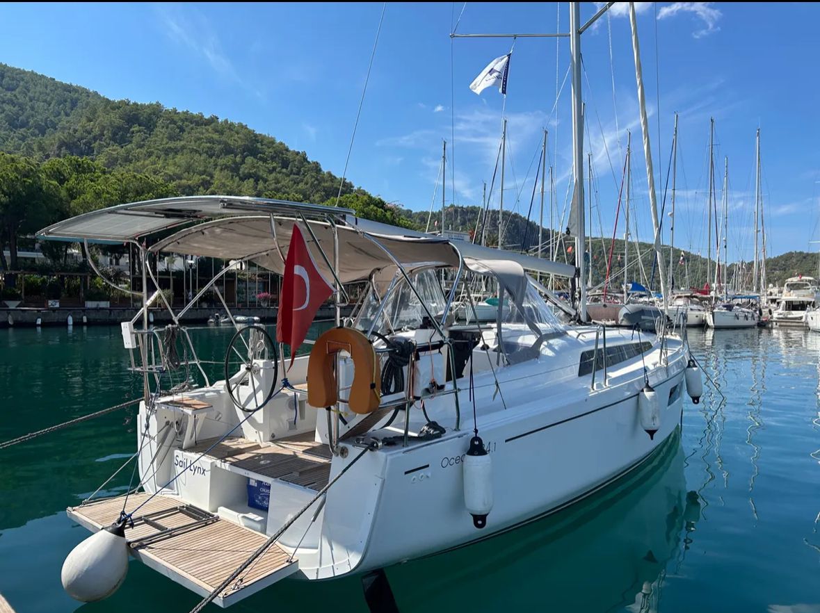 Photo #5 - Oceanis 34.1 - 3 cab. (Sail Lynx) in Fethiye - 36756